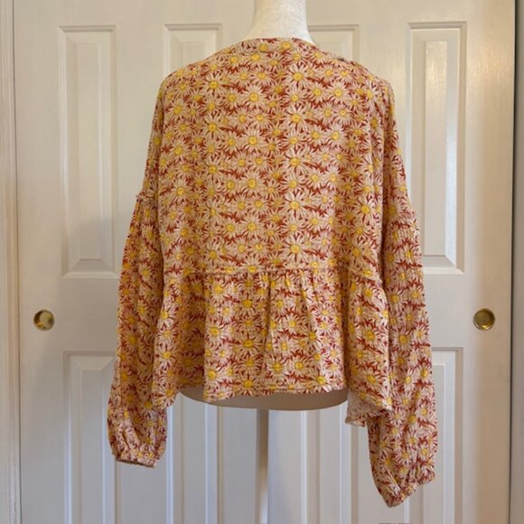 NWT Simply Southern Sunflower Print Long Sleeve Button Front Peplum Crop Top LG - Picture 7 of 11